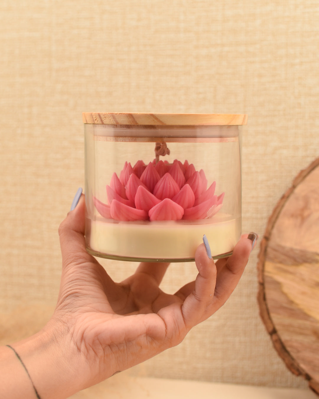 Antral Candle by Vune